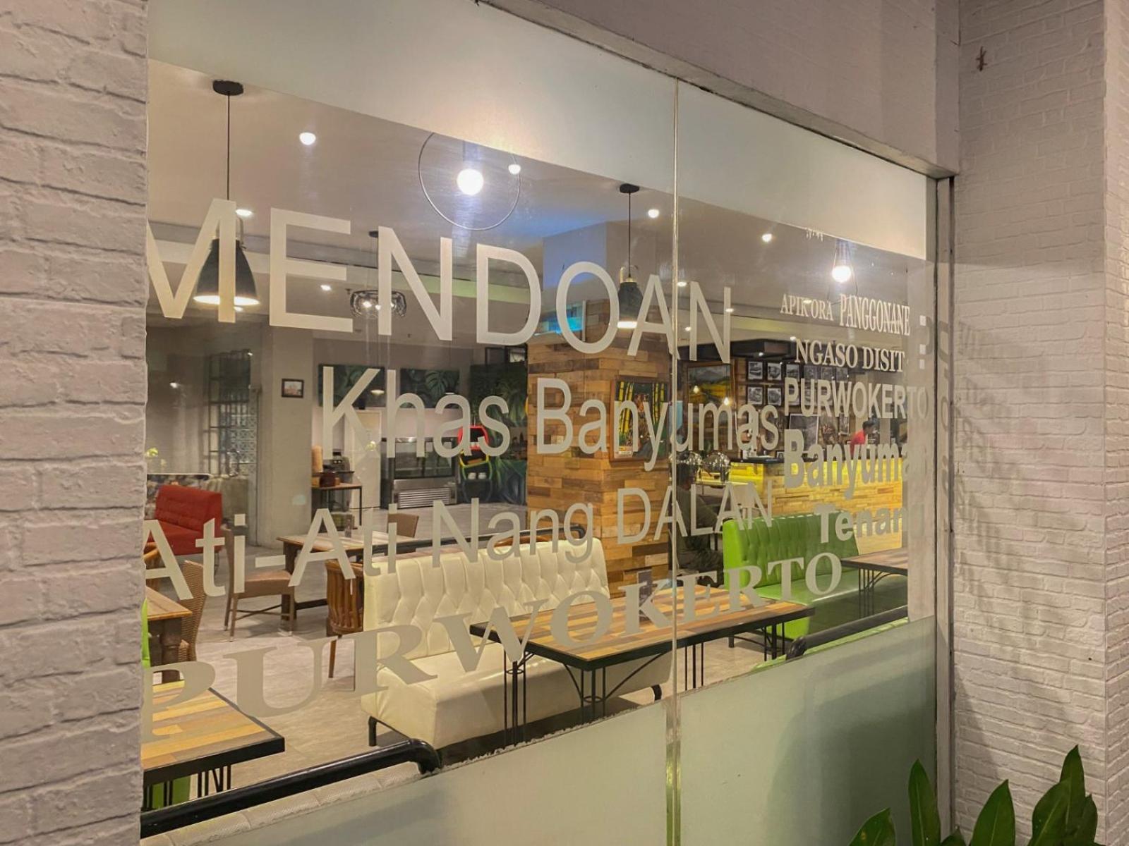 Meotel Purwokerto Exterior photo