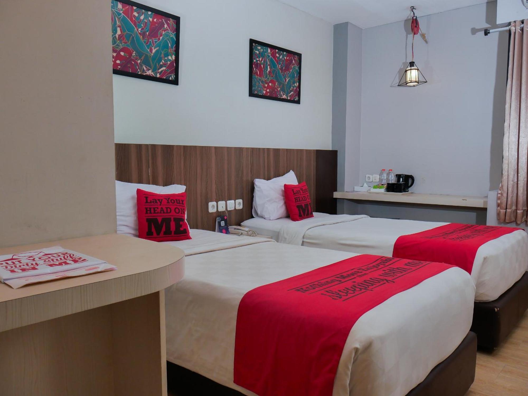 Meotel Purwokerto Exterior photo